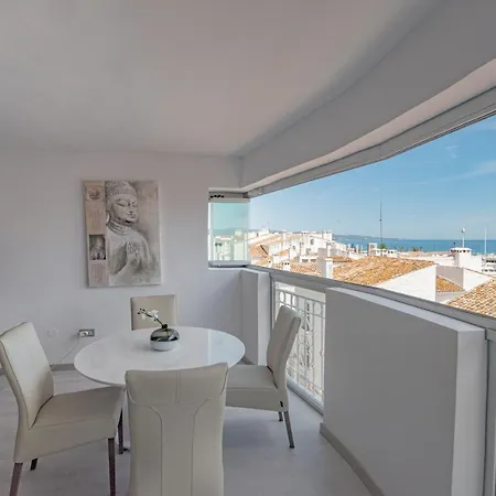 Apartment Directly In Puerto Banus,
