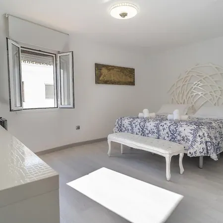 Apartment Directly In Puerto Banus, *